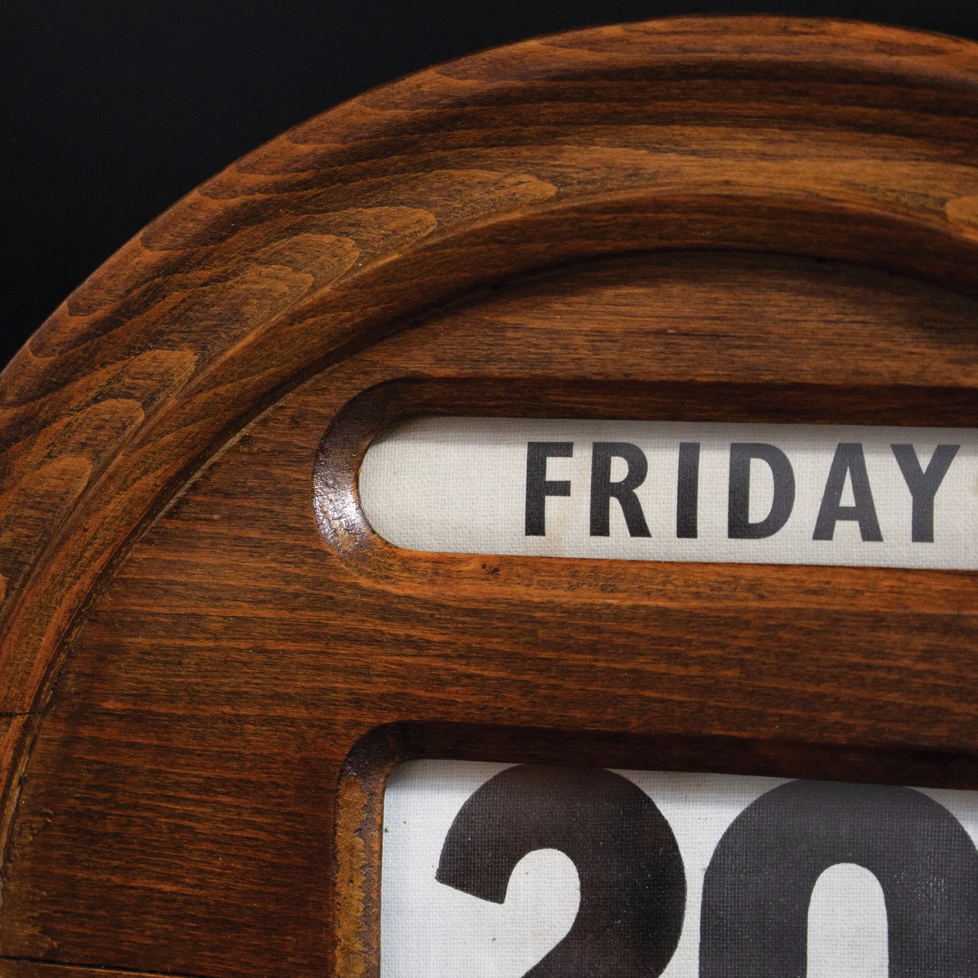 Antique Round Oak Wall Mounted  Perpetual Calendar